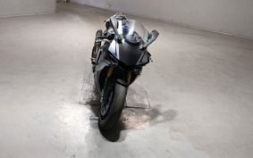 YAMAHA YZF-R1 M 2015 RN40