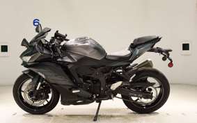 KAWASAKI ZX-4RSE 2025 ZX400P