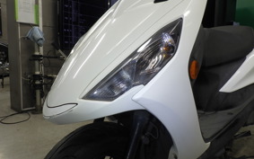 YAMAHA AXIS 125 Z 1998 SED7J