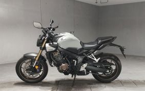 HONDA CB650R E-Clutch 2024 RH17