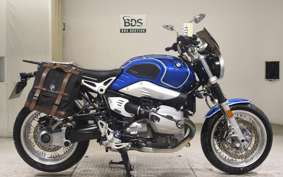 BMW R NINE T 2019