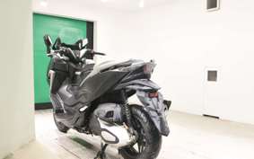 HONDA FORZA 250 MF15