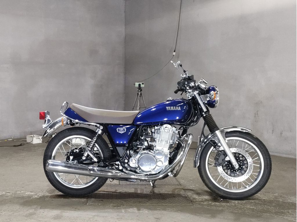 Фото Yamaha SR400 2021 с японского аукциона