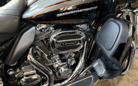 HARLEY FLTRUSE1800CVO 2016 TAN