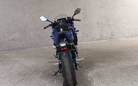 SUZUKI GSX-8R EM1AA