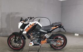 KTM 200 DUKE JUC40