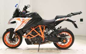 KTM 1290 SUPER DUKE GT 2019