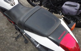 HONDA VTRF250 MC33