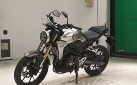 HONDA CB250RA 2017 MC52