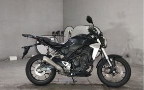 HONDA CB250R MC52