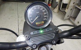 OTHER +HD. XL883R 2005