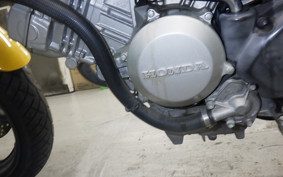 HONDA VTR 250 2005 MC33