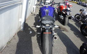YAMAHA MT-10 2016