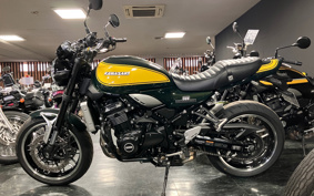 KAWASAKI Z900RS YELLOW  BALL ED 2024 ZR900K