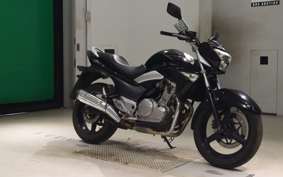 SUZUKI GSR250 2026
