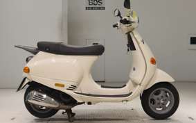 VESPA 125ET4