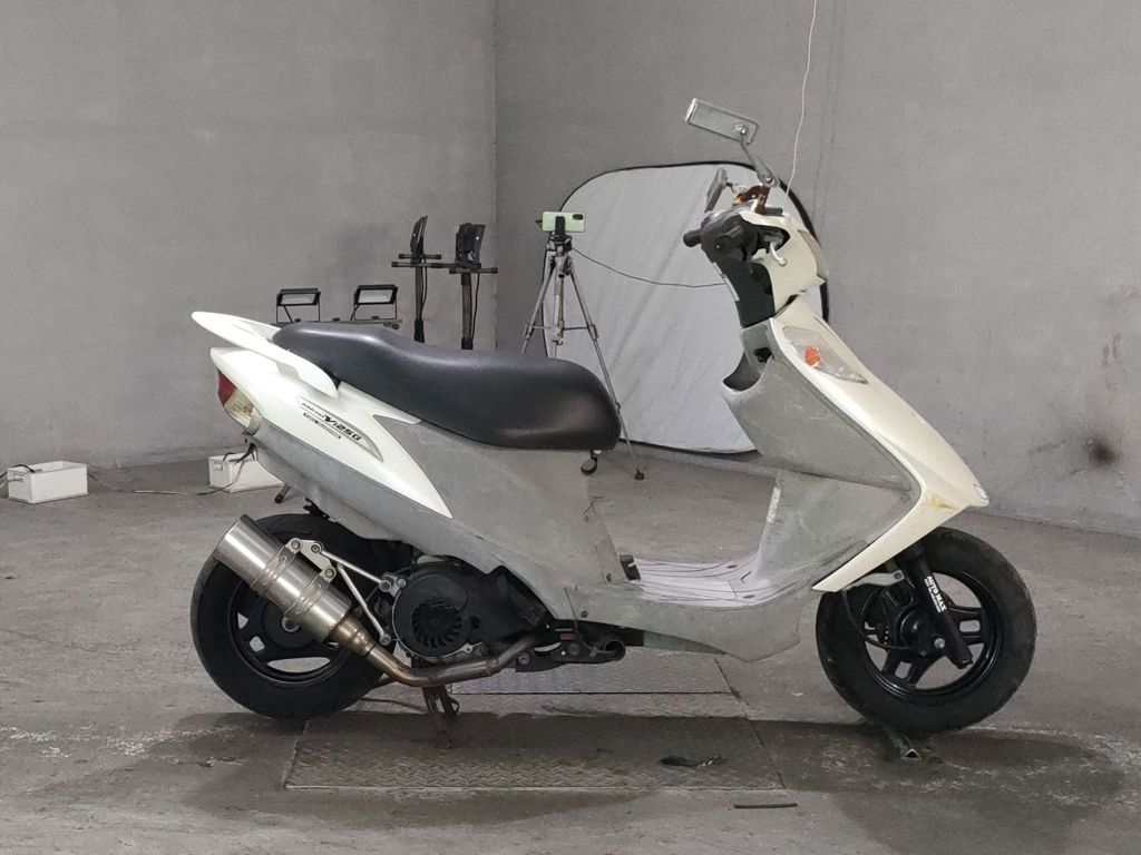 Фото Suzuki ADDRESS V125 с японского аукциона