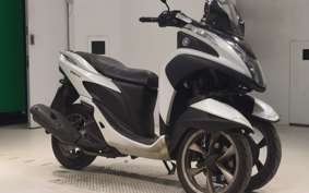 YAMAHA TRICITY 125 SE82J