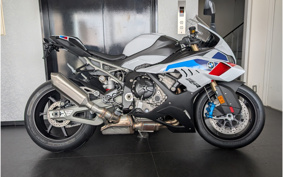 BMW S1000RR 2025 0P21
