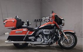 HARLEY FLHTCUSE 1800CVO 2012 PR8
