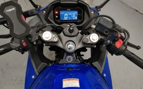 SUZUKI GSX250 R DN11A