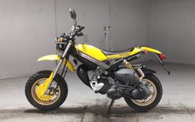 SUZUKI STREET MAGIC CF12A