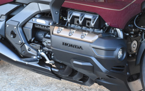 HONDA GL 1800 GOLD WING TOUR DCT 2025 SC79