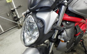 SUZUKI ｸﾞﾗﾃﾞｨｳｽ400 2016