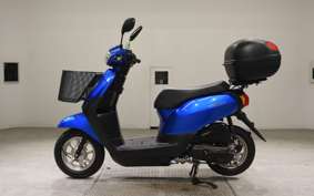 HONDA TACT-4ﾍﾞｰｼｯｸ AF79