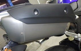 YAMAHA YZF-R1 2012