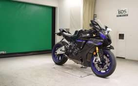 YAMAHA YZF-R1 M 2025 RN65J