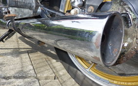 SUZUKI GSX-400E