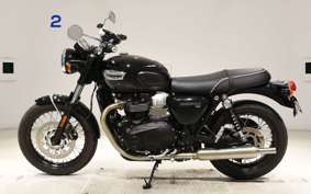 TRIUMPH BONNEVILLE T100 2024