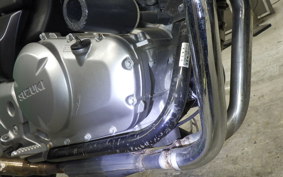 SUZUKI GSR250 2004