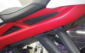TRIUMPH STREET TRIPLE R 2019
