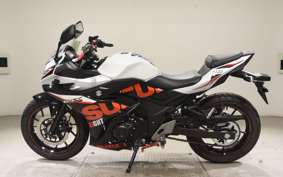 SUZUKI GSX250RA 2017