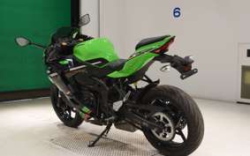 KAWASAKI ZX-25R 1981 ZX250E