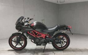 HONDA VTR 250 F MC33