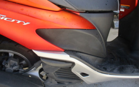 YAMAHA TRICITY 125 SE82J