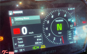 DUCATI DIAVEL V4 BENTLEY 2024 3G00