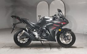 YAMAHA YZF-R25 RG10J