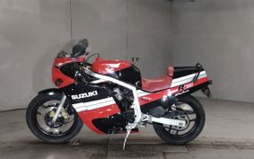 SUZUKI GSX-R750 1986 GR71F