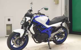 SUZUKI GLADIUS 2011 VK58A