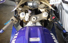 YAMAHA YZF-R1 2000 RN041