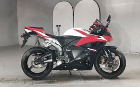 HONDA CBR600RR PC40