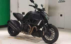 DUCATI DIAVEL DARK 2013
