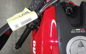 DUCATI MONSTER 696 + 2008