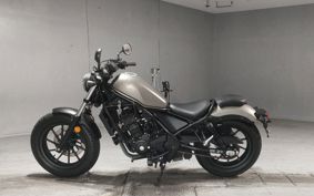 HONDA REBEL MC49