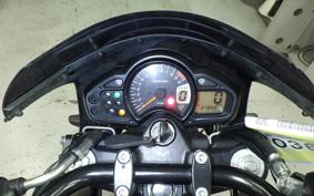 SUZUKI ｸﾞﾗﾃﾞｨｳｽ400 2013 VK58A