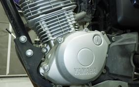 YAMAHA YB125SP
